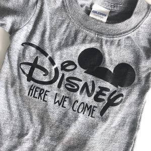 Toddler Disney Mickey Here We Come Vacation Shirt